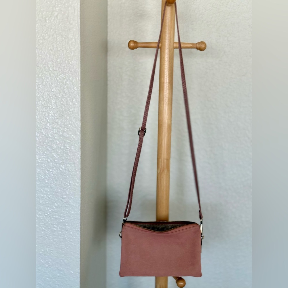 Jen & Co Pink Vegan Suede Leather Crossbody Bag